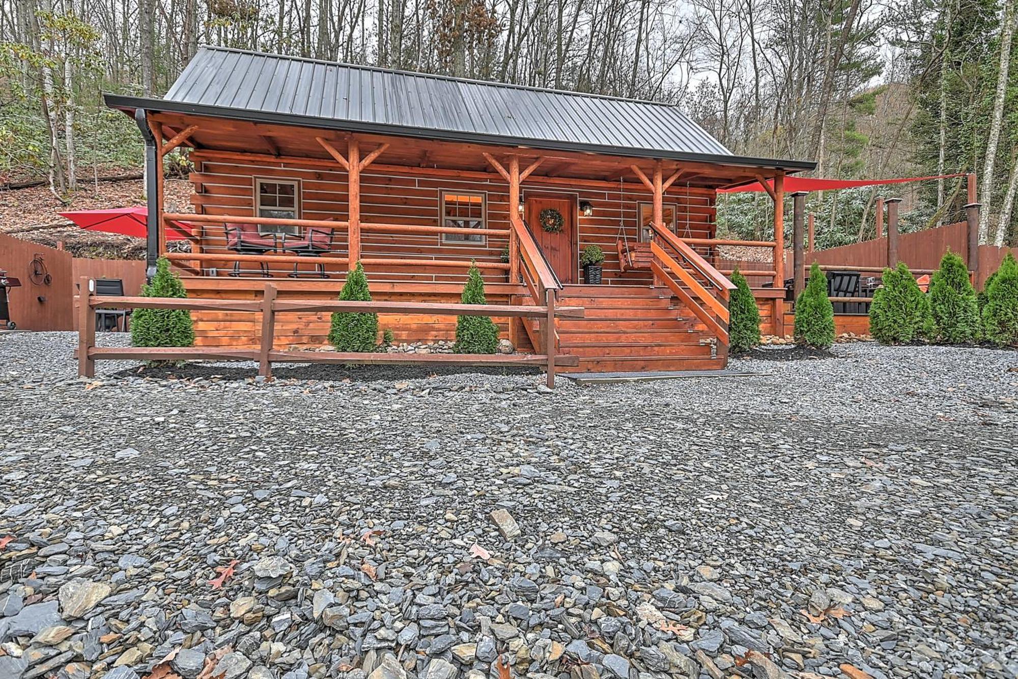 Monarch Mountain Cabins Cabin A Tennessee Thyme Elizabethton Eksteriør billede